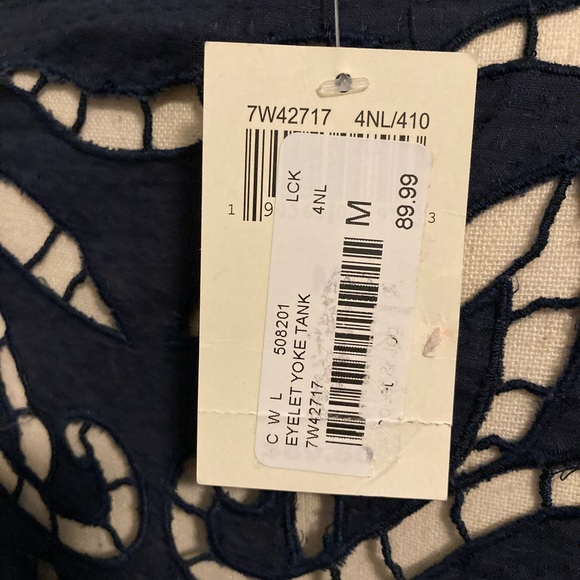 Navy blue Lucky 🍀 Brand floral embroidered top - Picture 4 of 11